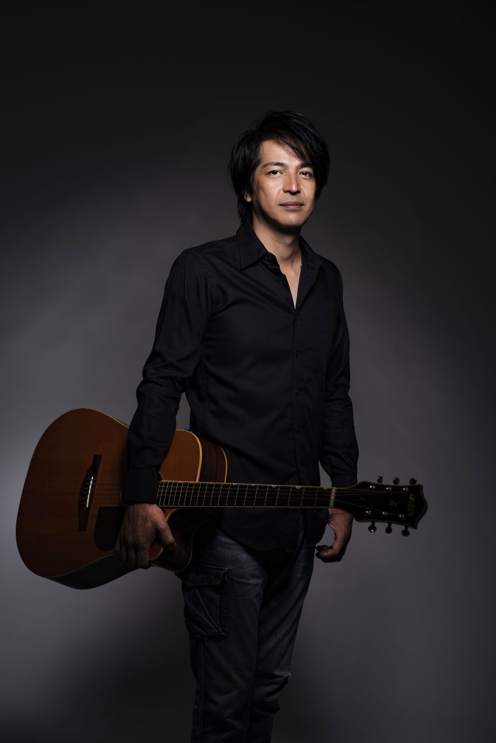 ミャークフツ(宮古方言)シンガーのデビュー20周年記念ライブ「下地イサム 20th Anniversary LIVE」